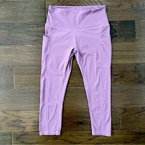 Unknown Brand of Cropped Leggings (Feels and looks similar to Lululemon)